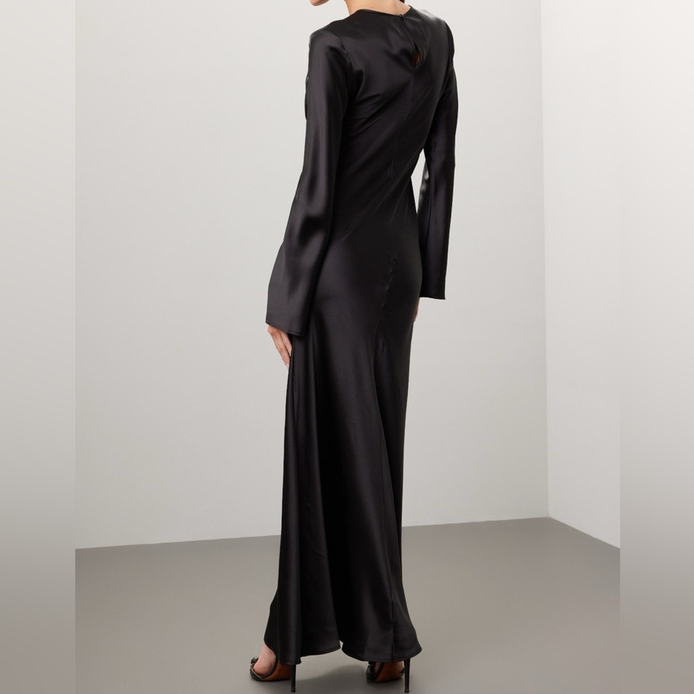 DELFI Collective Long Sleeve Satin Gown, M - Picture 2 of 11
